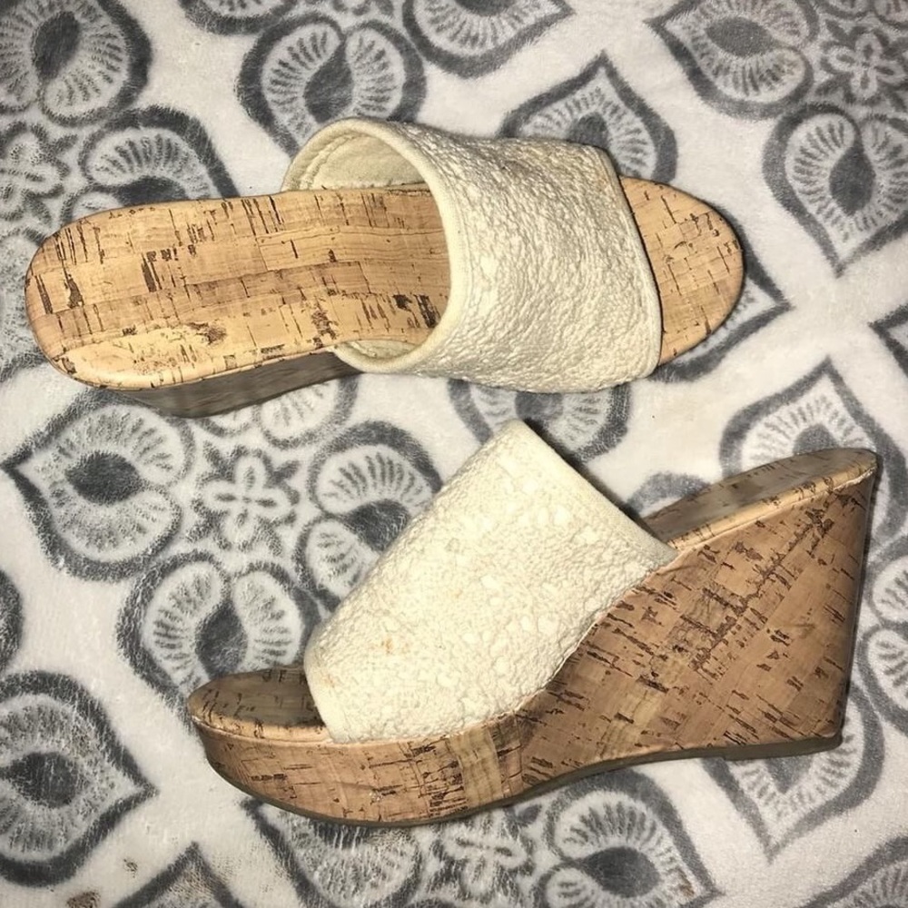 Slip on wedges